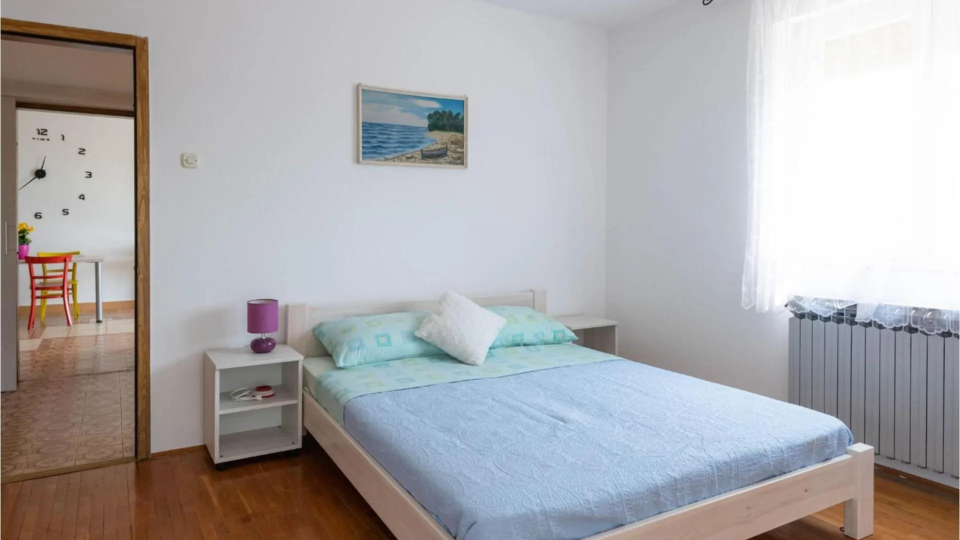 Beautiful Home In Peruski With Kitchen Holiday home